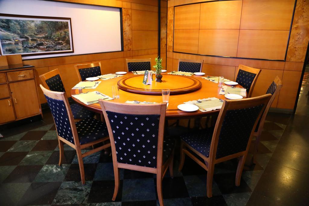 果库拉姆公园酒店 Kochi 外观 照片